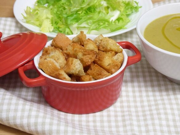 Picatostes O Croutons En Freidora De Aire - Mis Cosillas De Cocina